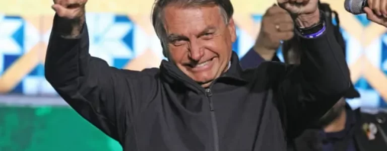 Surpresa Milionária: Ex-Presidente Jair Bolsonaro e seus Assessores levam a melhor na Mega-Sena